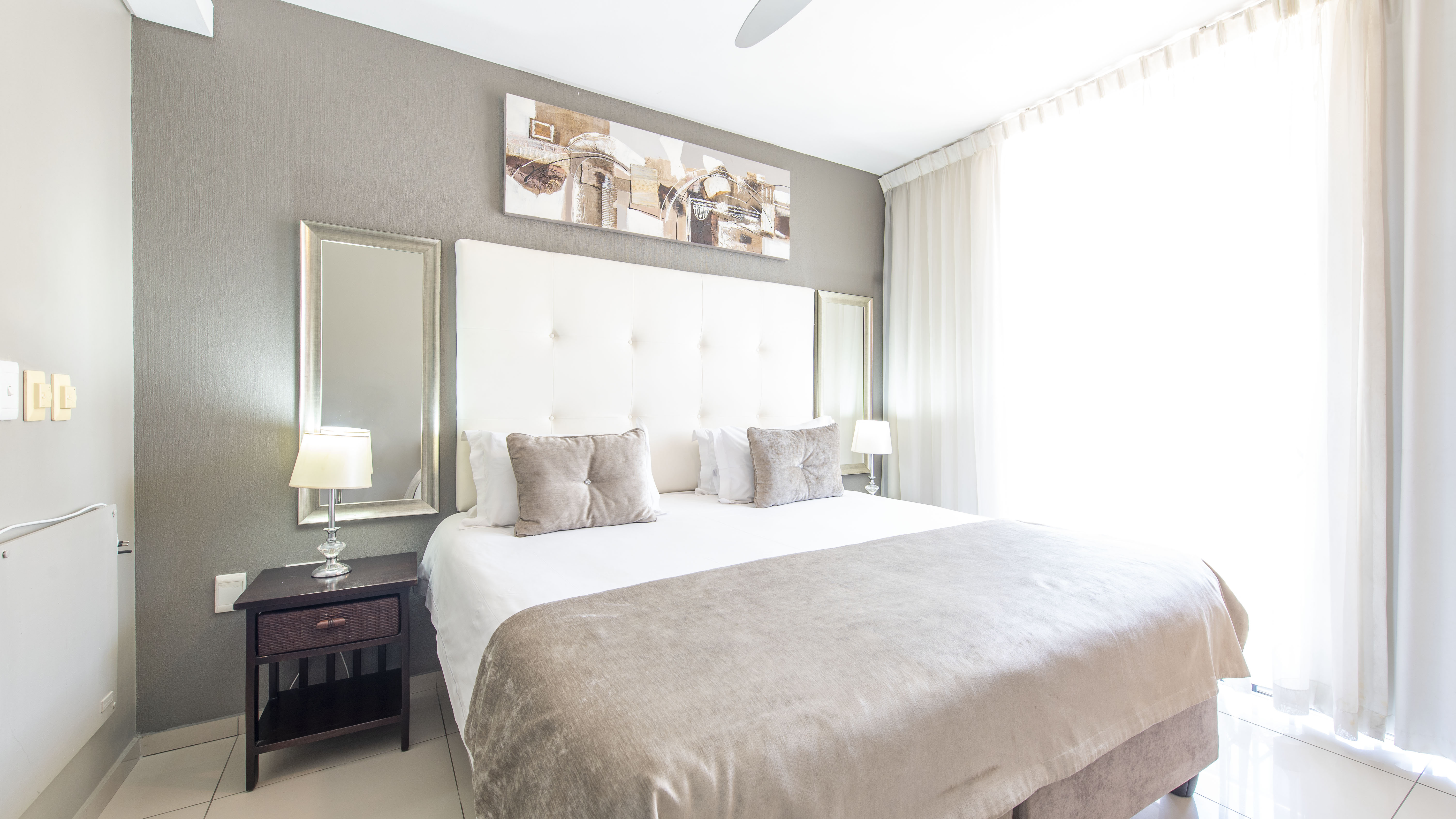 1 Bedroom Property for Sale in Bloubergstrand Western Cape